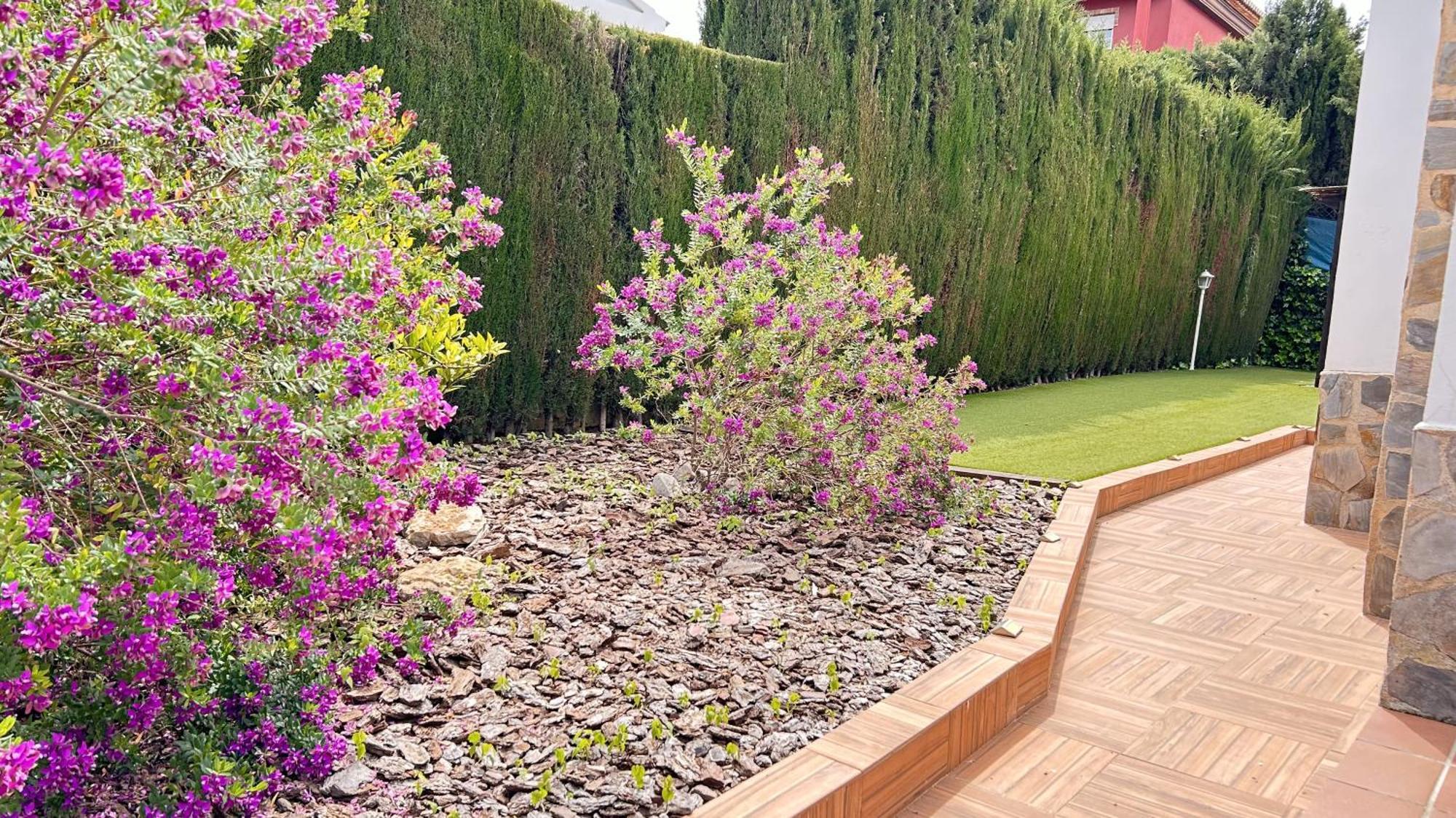 Extraordinaria Villa Con Piscina Y Chimenea Granada Exterior photo
