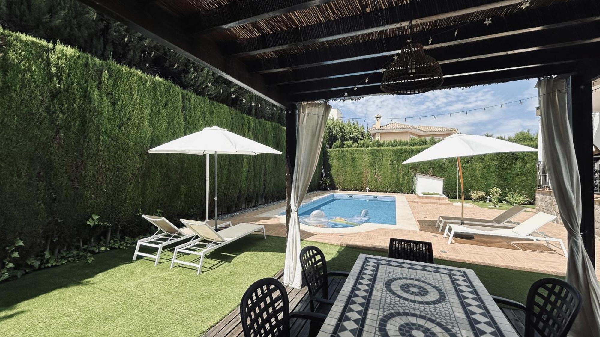 Extraordinaria Villa Con Piscina Y Chimenea Granada Exterior photo